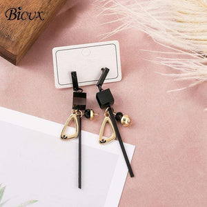 BICUX Vintage Acrylic Statement Drop Earrings for Women 2019 Fashion Jewelry Korean Metal Geometric Gold Hanging Dangle Earring