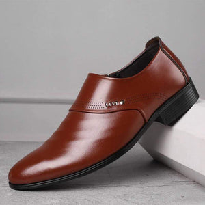 Merkmak 2020 new business men Oxfords shoes set of feet Black Brown Male Office Wedding pointed men's leather shoes
