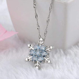 Oiko Store sea blue Ladies' Necklace - Blue Crystal