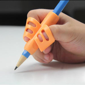 Two-Finger TPR Pencil And Pen Holder 3 Pieces Of Writing Training Correction Tool Pen Holding Elementary School Bracket Set Gift (3 pieces     2 gifts)