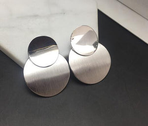 2019 New Fashion Stud Earrings For Women Golden Color Round Ball Geometric Earrings For Party Wedding Gift Wholesale Ear Jewelry